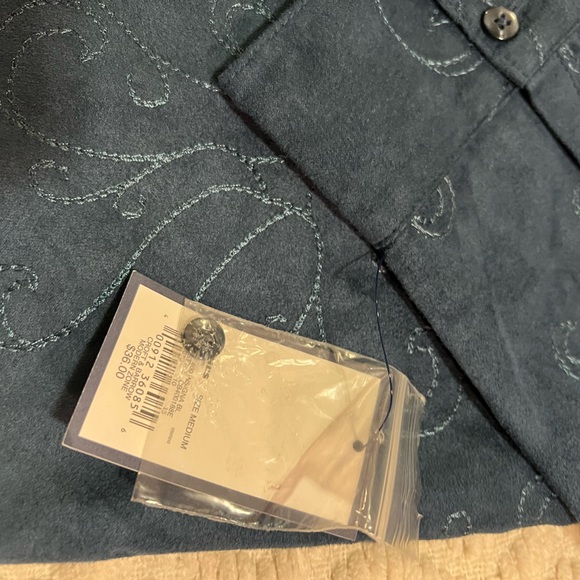 Croft and Barrow Size M Long Sleeve Button Front Blouse Blue - Purple Lot 2 New - Picture 5 of 13